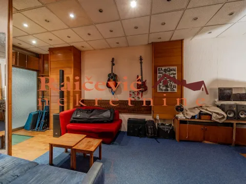 Sale, office space, 45m², Centar, Stara Pazova - image 3