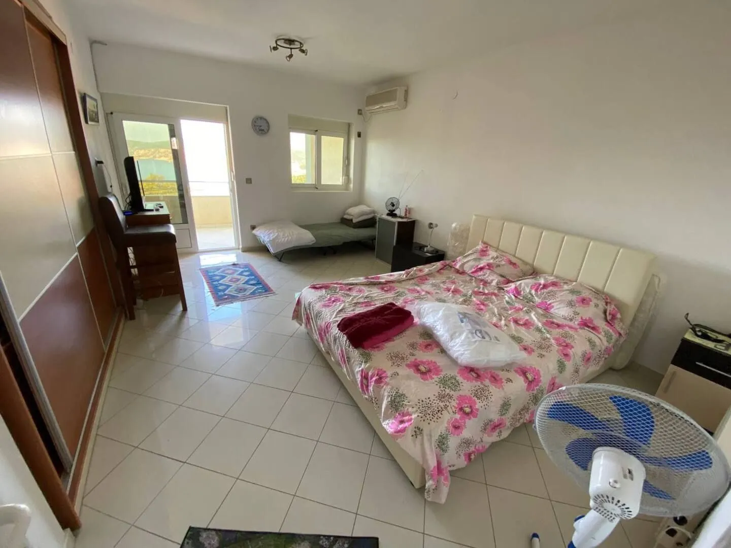 Rent, one bedroom apartment, 54m², Ratac, Bar