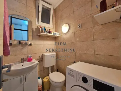 Sale, three bedroom apartment, 84m², Centar, Bar - image 17