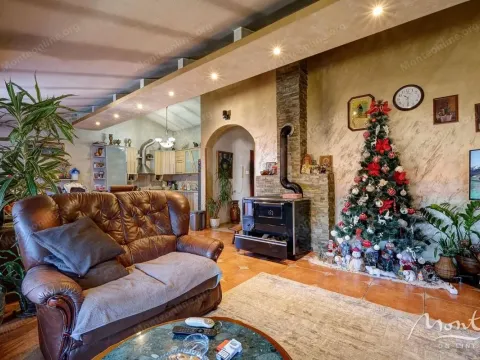 Sale, house, 219m², Dobrota, Kotor - image 3