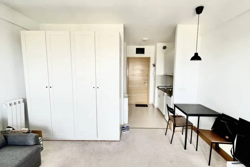 Izdavanje, garsonjera, 30m², Voždovac, Voždovac Sve Podlokacije