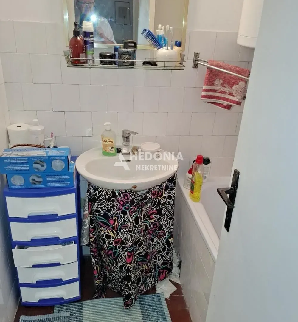 Sale, three bedroom apartment, 88m², Novi Beograd Blok 62, Novi Beograd Sve Podlokacije