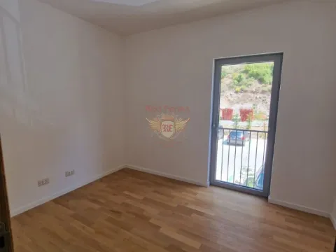 Prodaja, dvosoban stan, 75m², Kotor, Crna Gora