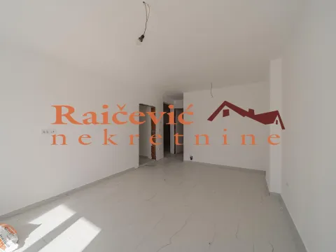 Sale, three bedroom apartment, 81m², Grocka, Beograd - image 2