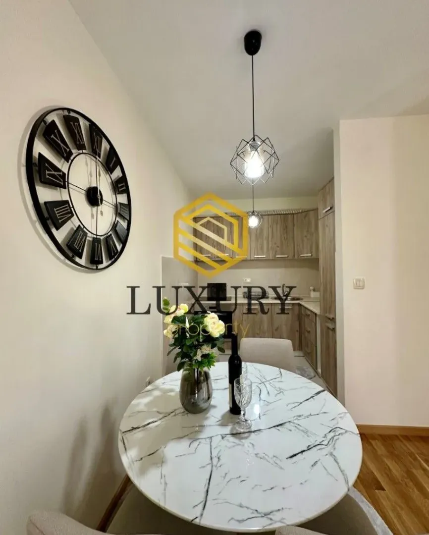 Izdavanje, jednosoban stan, 57m², Zagorič, Podgorica