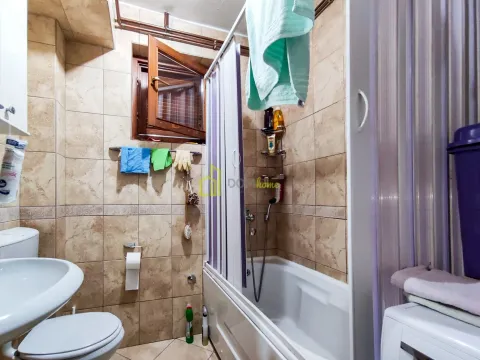 Prodaja, kuća, 180m², Donja Gorica, Podgorica - image 12