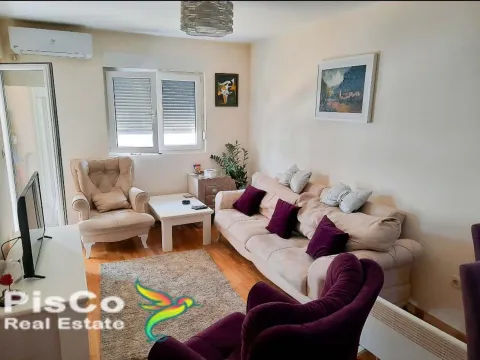 Izdavanje, jednosoban stan, 45m², City Kej, Podgorica - image 1