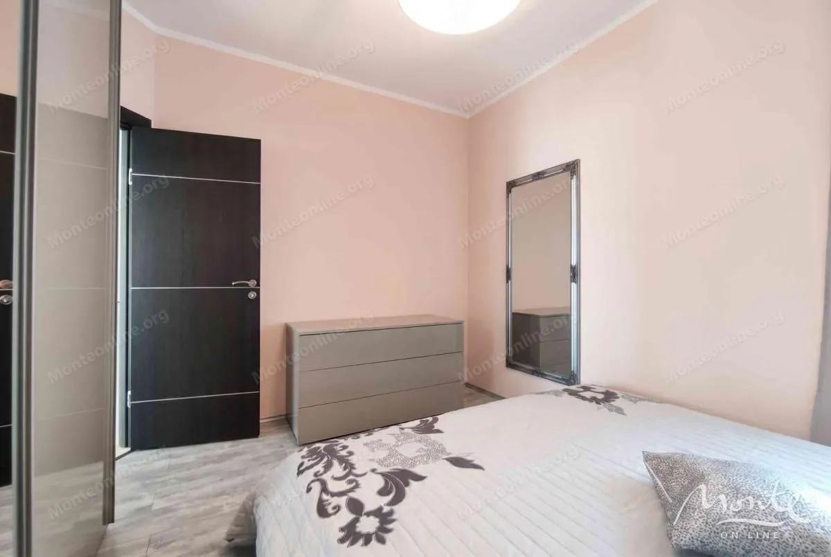 Sale, one bedroom apartment, 56m², Bečići, Budva
