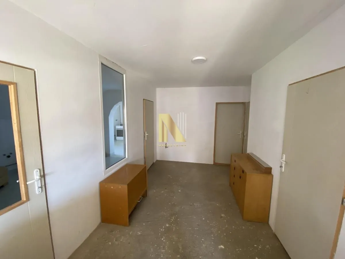 Prodaja, kuća, 224m², Kać, Novi Sad Sve Podlokacije