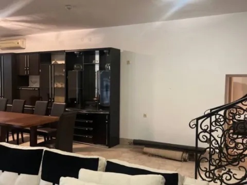 Sale, house, 470m², Stari Aerodrom, Podgorica - image 6