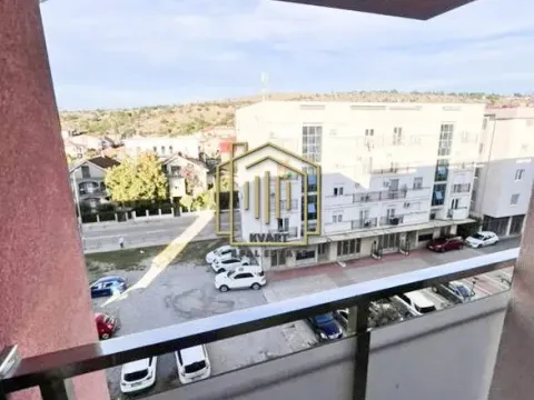 Izdavanje, dvosoban stan, 63m², Blok 9, Podgorica - image 16