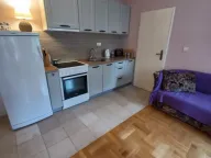 Rent, one bedroom apartment, 42m², Centar, Cetinje - image 2