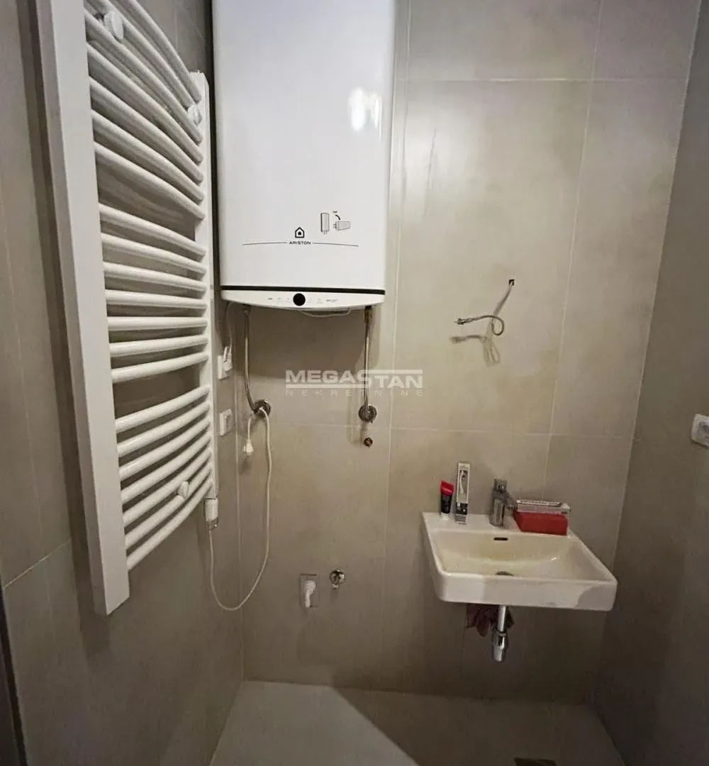 Prodaja, četvorosoban stan, 162m², Pančevo, Srbija