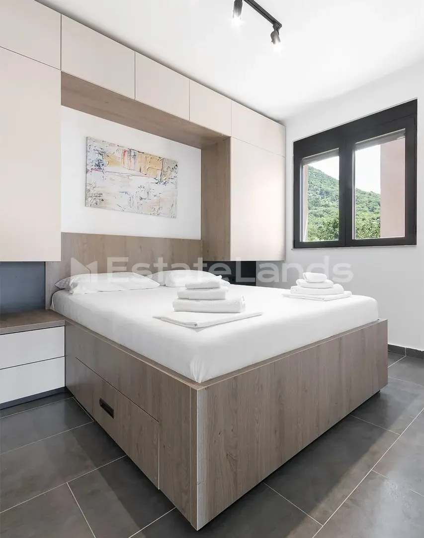 Prodaja, jednosoban stan, 50m², Mažina, Tivat