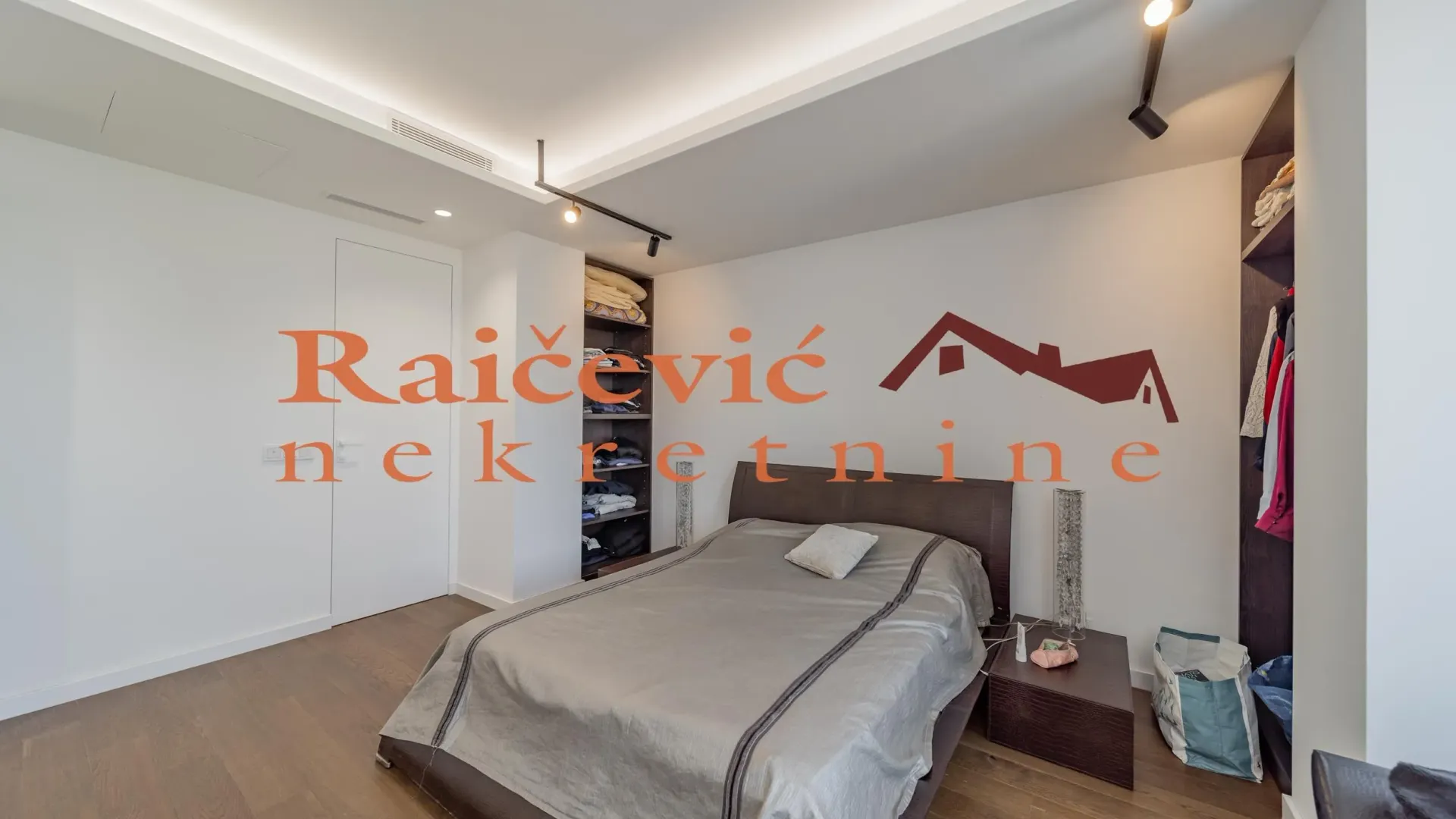 Prodaja, trosoban stan, 99m², Novi Beograd Sve Podlokacije, Beograd