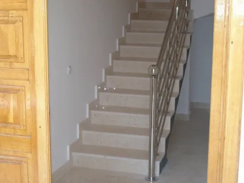 Prodaja, kuća, 293m², Bar, Crna Gora - image 14