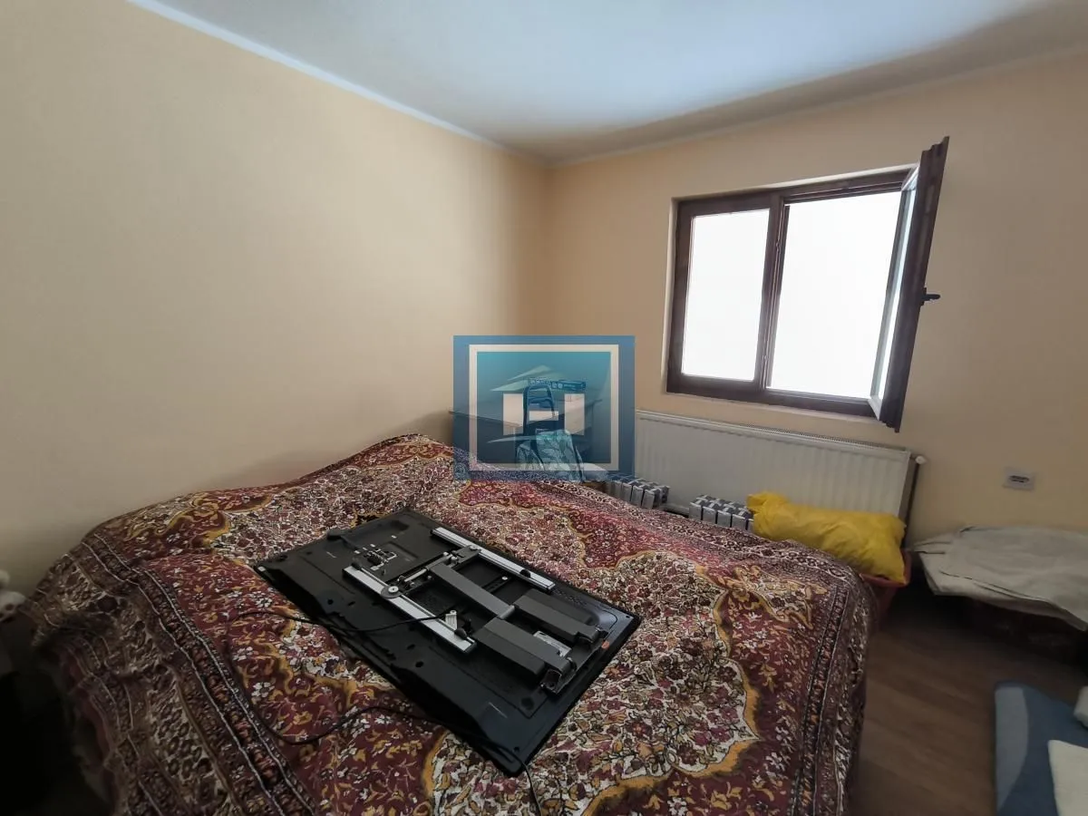 Sale, house, 250m², Ćuprija, Srbija