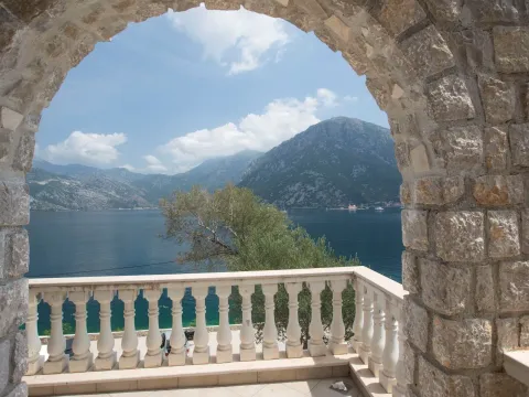 Sale, house, 235m², Kostanjica, Kotor - image 94