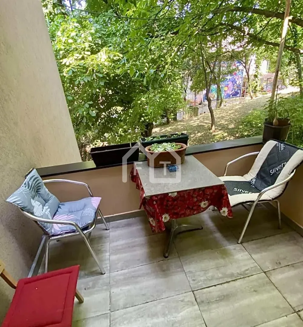 Izdavanje, trosoban stan, 60m², Cvetkova Pijaca, Zvezdara Sve Podlokacije