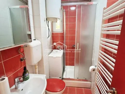 Rent, one bedroom apartment, 40m², Karaburma, Palilula Sve Podlokacije - image 12