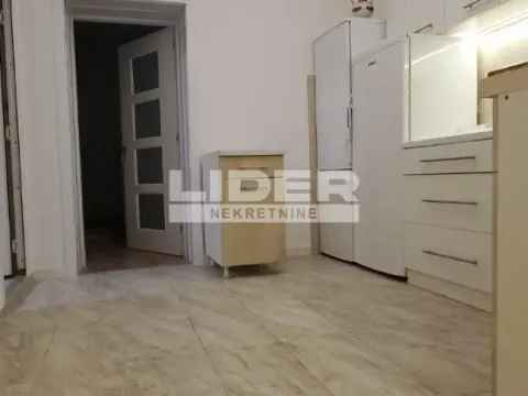 Prodaja, jednosoban stan, 30m², Vračar Hram, Vračar Sve Podlokacije - image 14