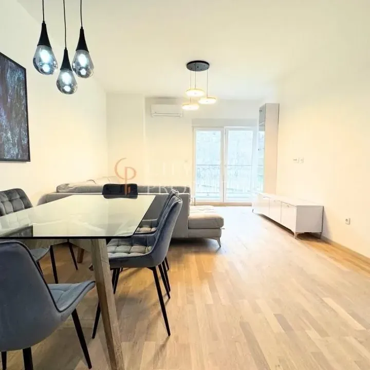 Izdavanje, stan, 79m², Momišići, Podgorica