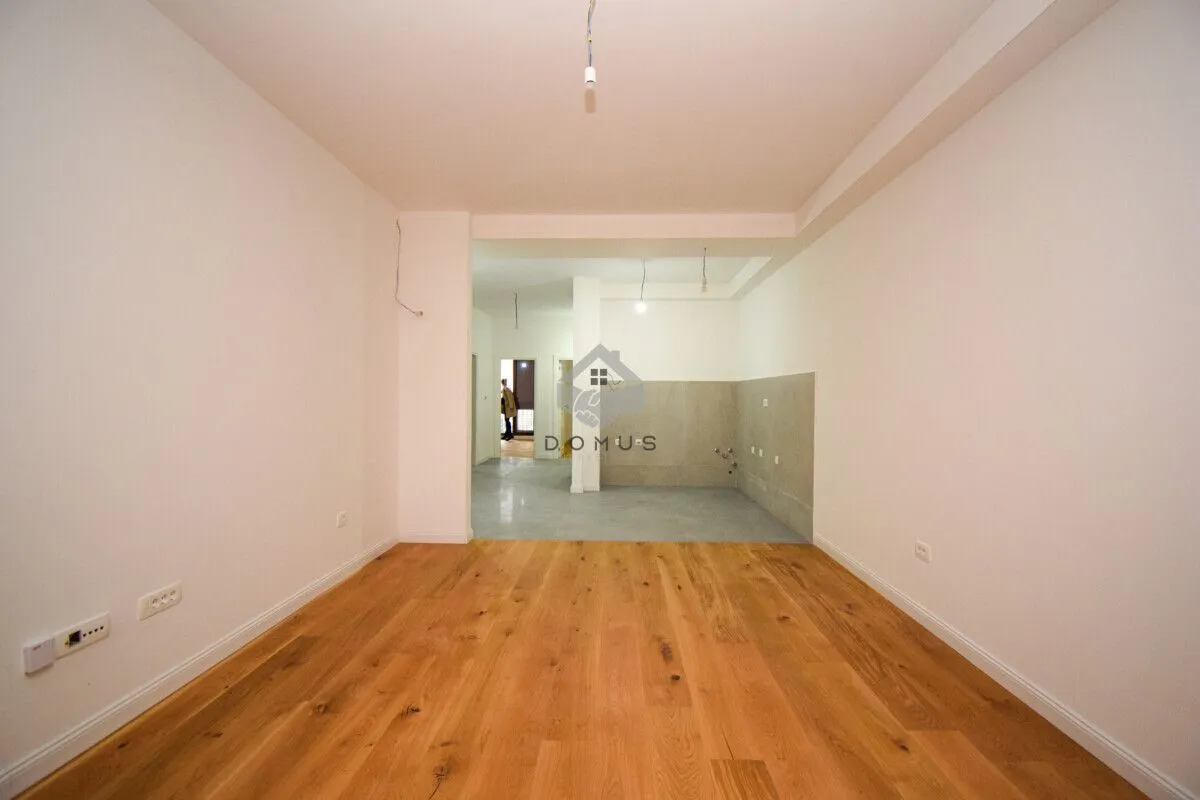 Rent, office space, 100m², Centar, Podgorica