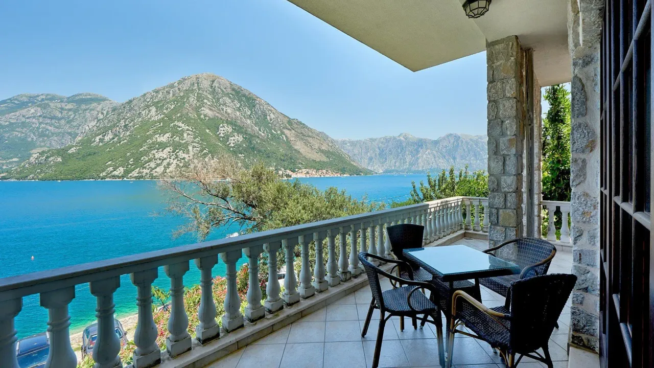 Sale, house, 235m², Kostanjica, Kotor