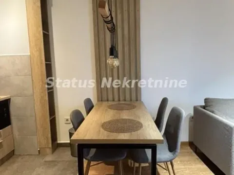 Izdavanje, dvosoban stan, 42m², Centar, Novi Sad - image 5