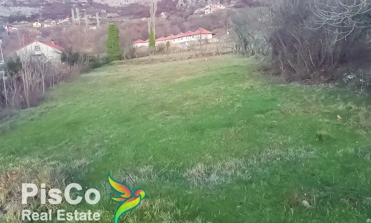 Prodaja, plac, 1800m², Zlatica, Podgorica