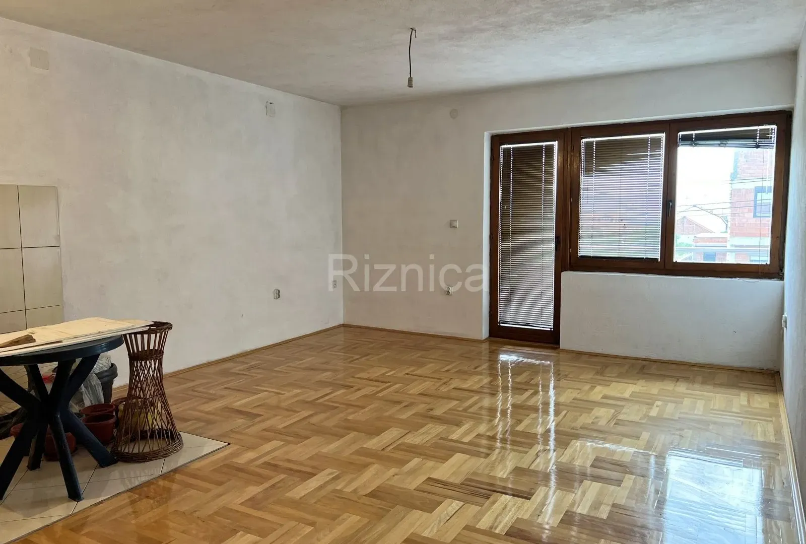 Sale, house, 306m², Niš, Srbija