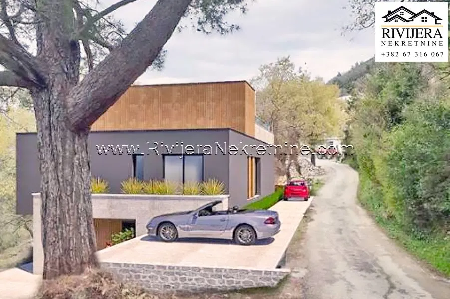 Sale, house, 317m², Kavač, Kotor