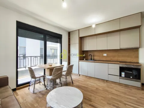Izdavanje, jednosoban stan, 45m², Gorica C, Podgorica - image 8