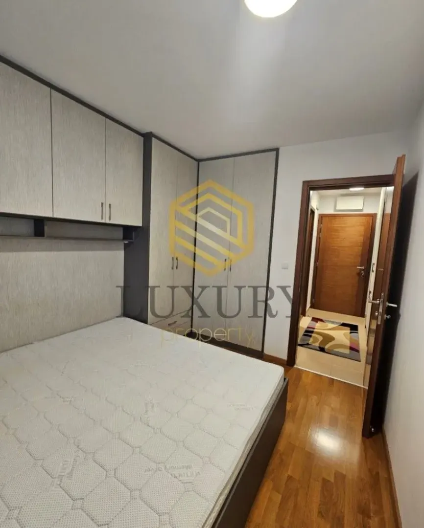Izdavanje, jednosoban stan, 49m², Tološka šuma, Podgorica