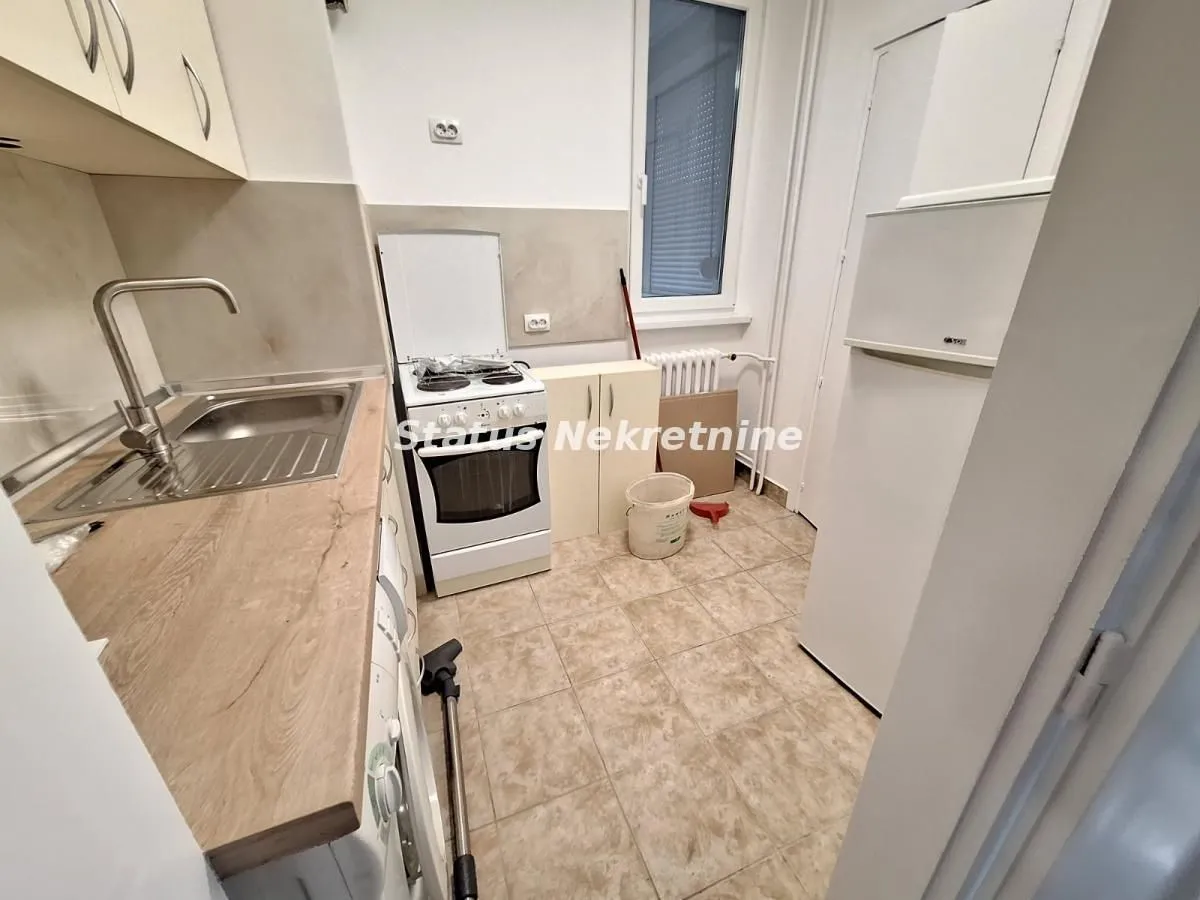 Izdavanje, dvosoban stan, 60m², Detelinara, Novi Sad Sve Podlokacije