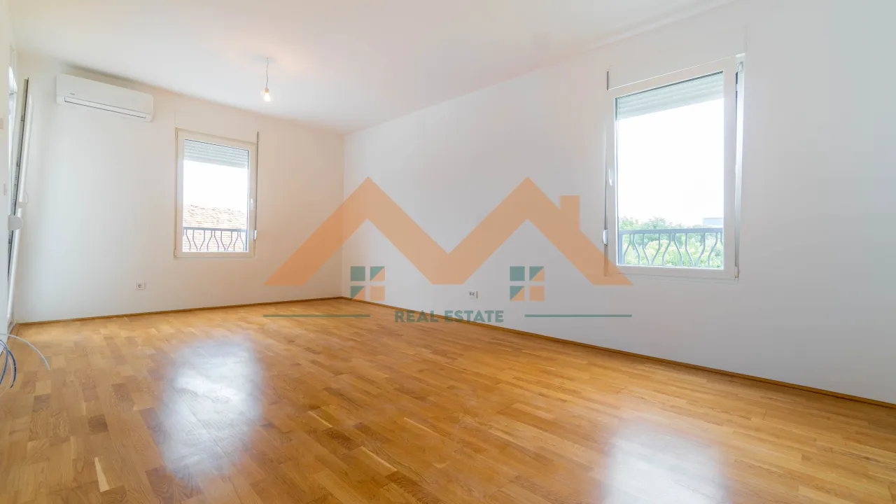 Prodaja, jednosoban stan, 53m², City Kvart, Podgorica