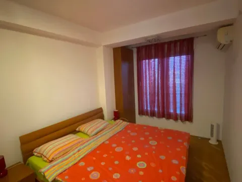 Izdavanje, jednosoban stan, 50m², Preko Morače, Podgorica - image 12