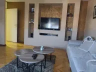 Izdavanje, dvosoban stan, 65m², Bulevar, Niš - image 2