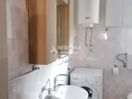 Izdavanje, trosoban stan, 90m², Savski Venac, Beograd - image 8