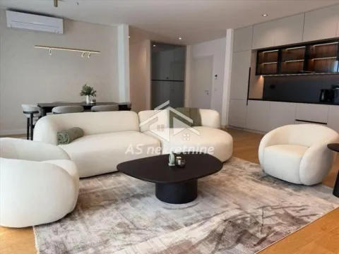 Izdavanje, trosoban stan, 104m², Vračar Sve Podlokacije, Beograd - image 3