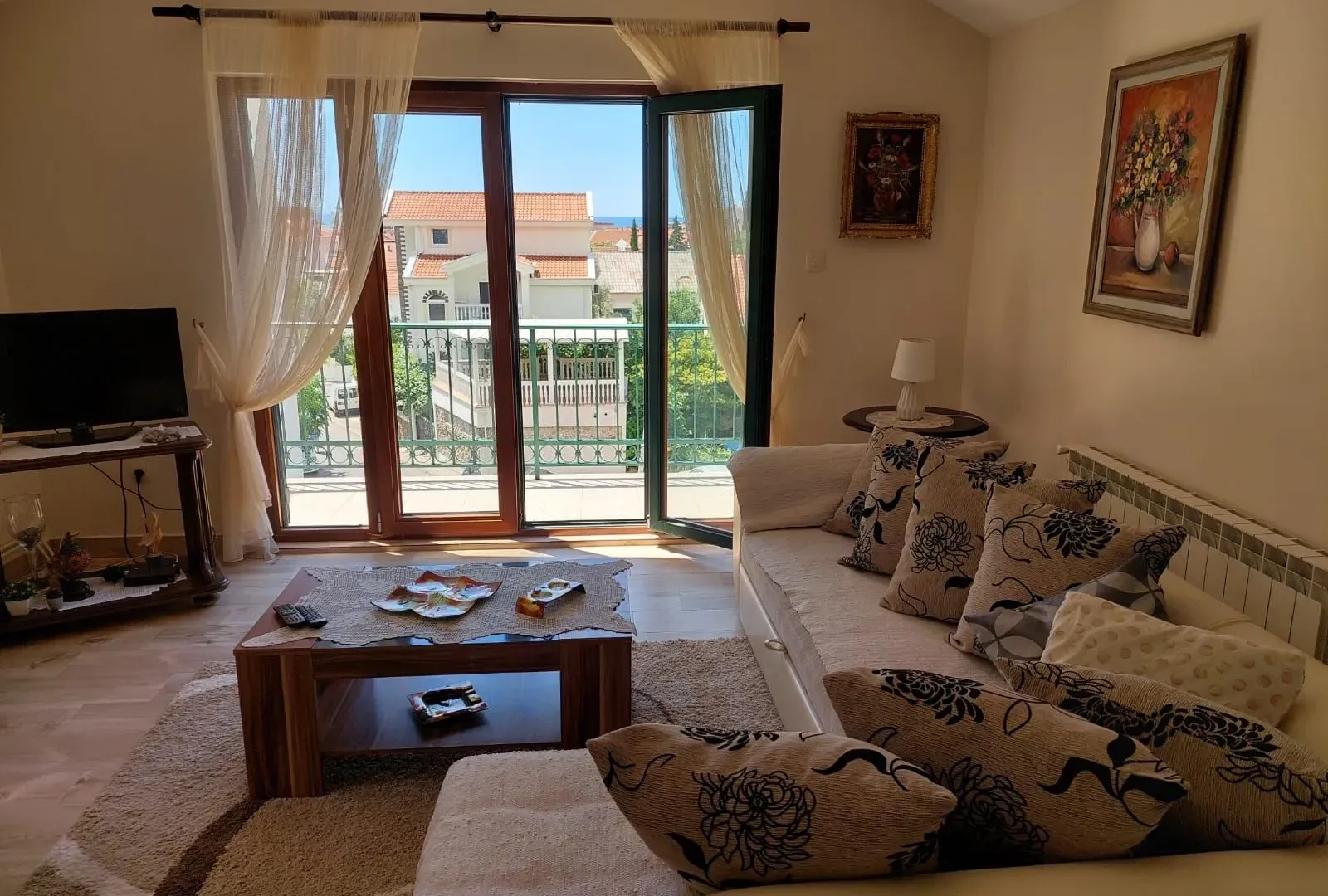 Prodaja, kuća, 287m², Podkošljun, Budva
