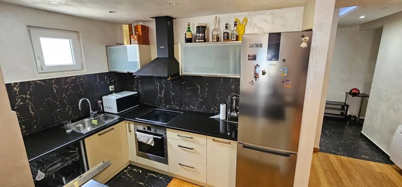 Sale, two bedroom apartment, 86m², Pržno, Budva