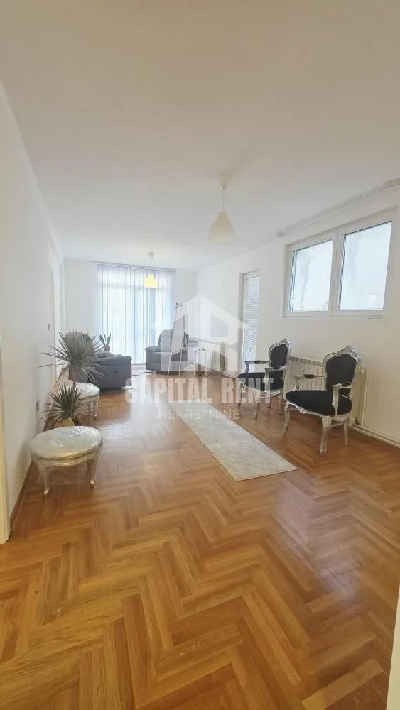 Rent, office space, 69m², Senjak, Beograd