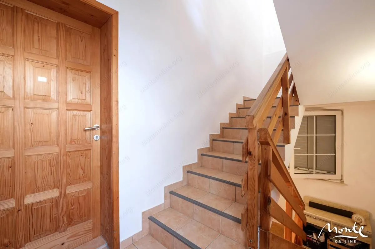 Sale, house, 195m², Bečići, Budva