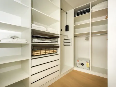 Izdavanje, stan, 178m², Zavala, Budva - image 11