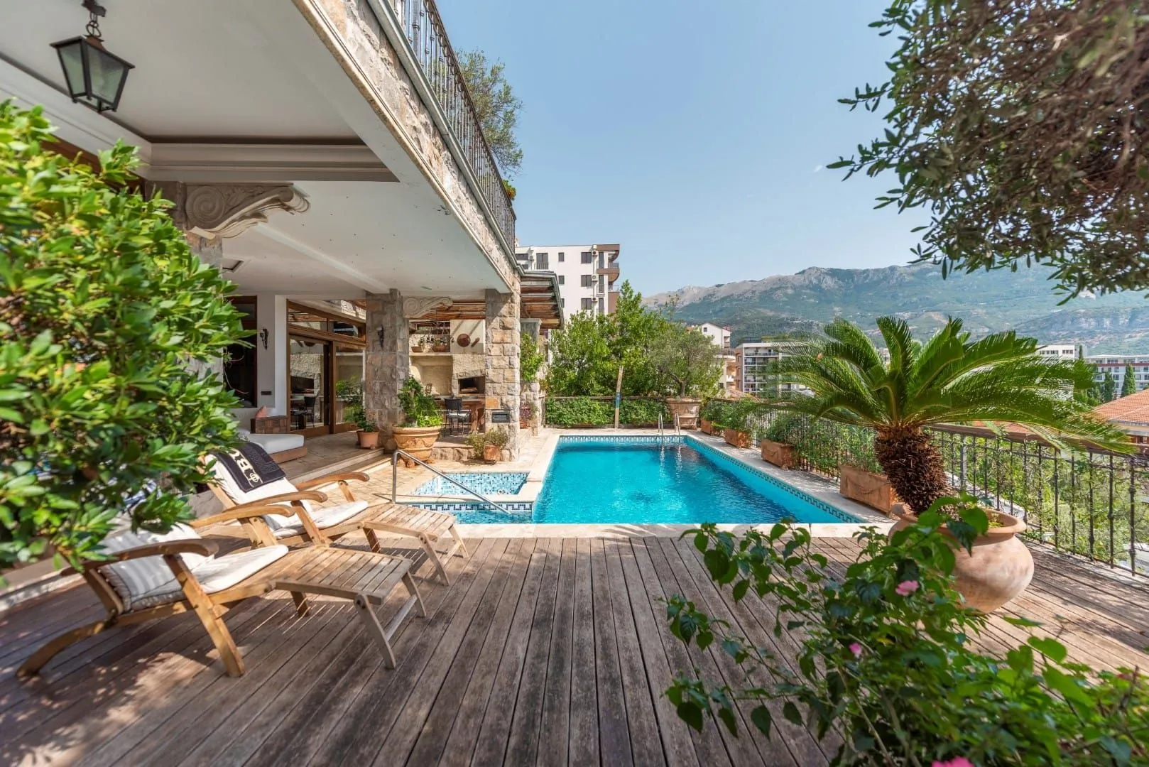 Sale, house, 1264m², Gospoština, Budva