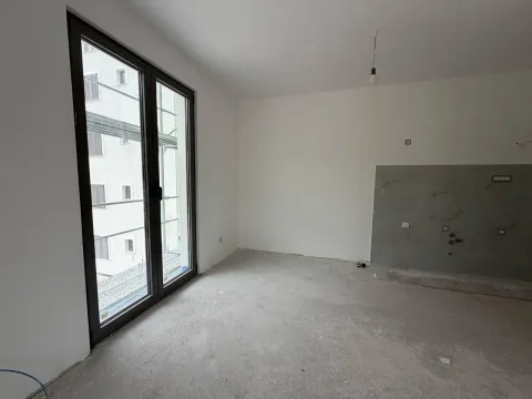 Prodaja, jednosoban stan, 40m², Centar, Tivat - image 6