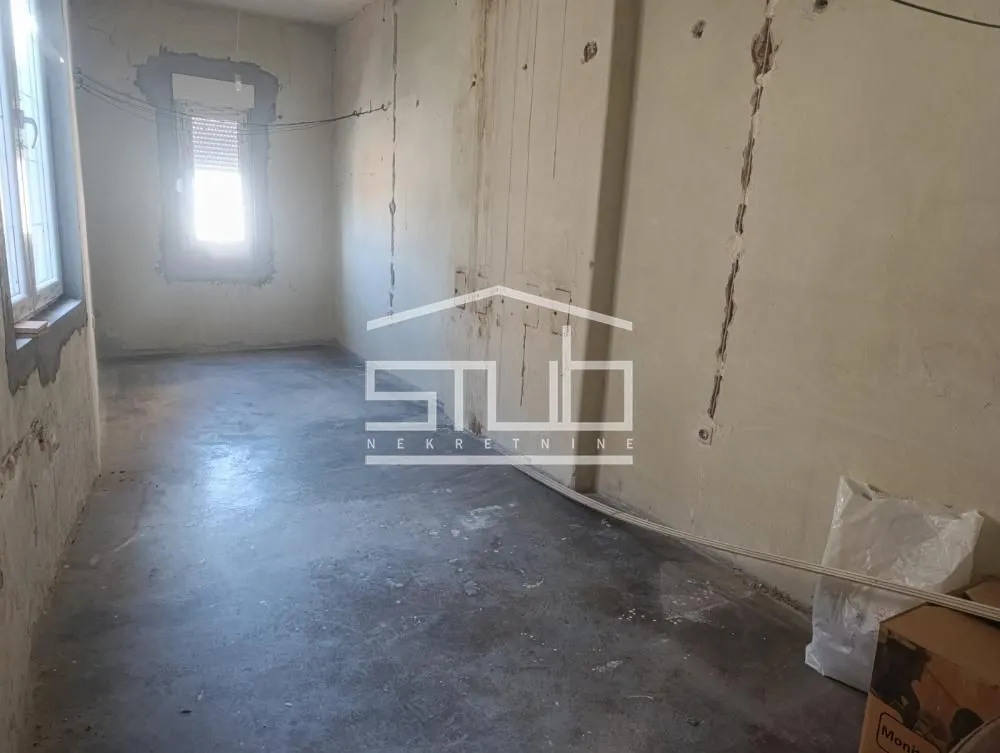 Sale, two bedroom apartment, 77m², Stari Grad, Beograd