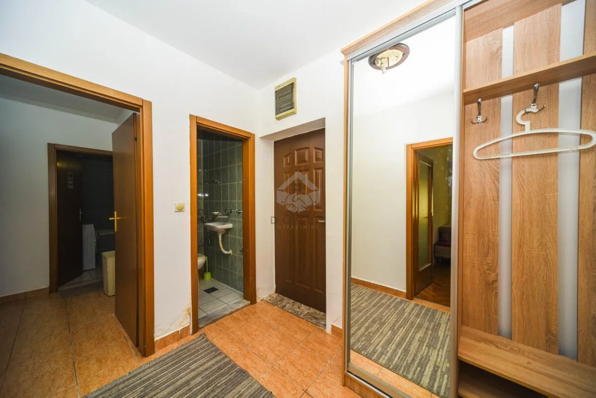 Rent, two bedroom apartment, 75m², Zagorič, Podgorica