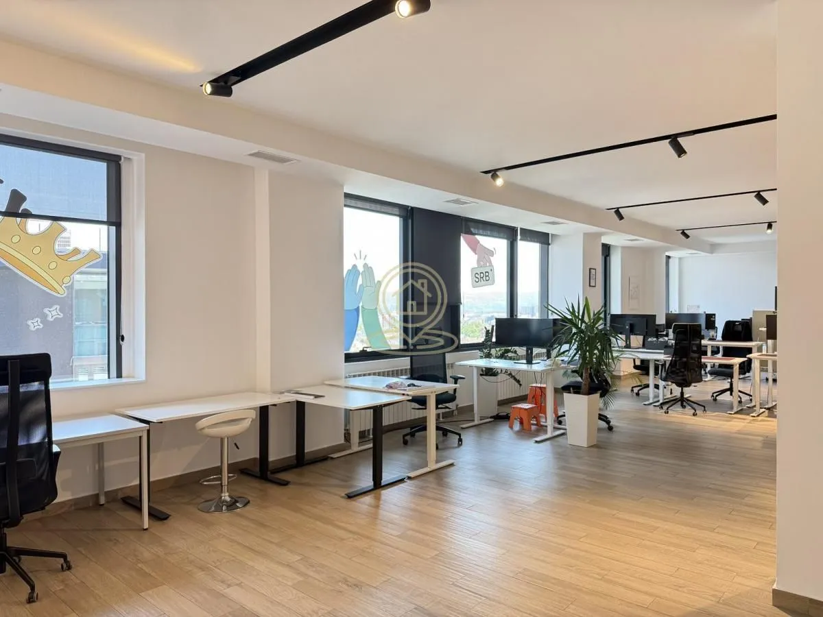 Rent, office space, 312m², Sajmište, Novi Sad